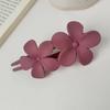 High-End Matte Flower Duckbill Hair Clip for Elegant Updos