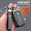 Чехол для ключа автомобиля Vinfast: Персонализированный металлический корпус для защиты пульта