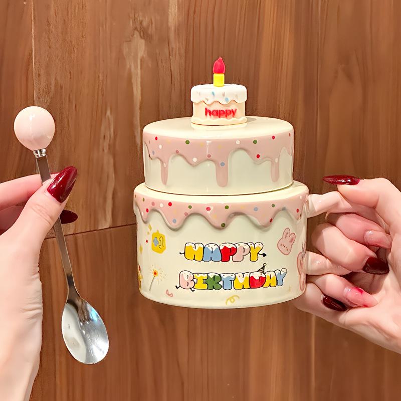 Cream Birthday Cake Ceramic Cup Souvenir Cute Mug with Lid Spoon Girls and Children Gift Box