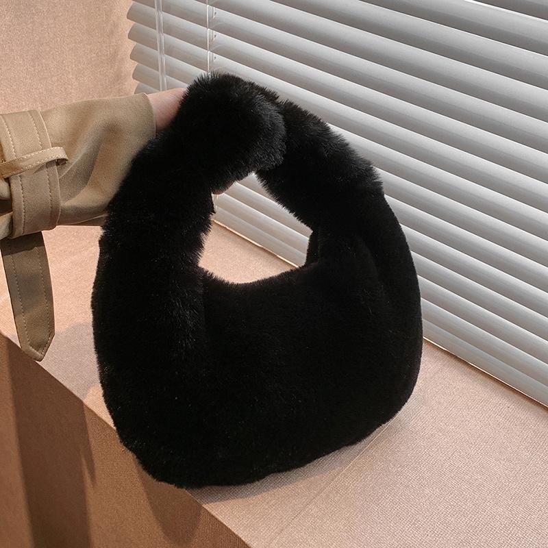 Yogodlns Меховая женская маленькая сумка в форме полумесяца, роскошные теплые плюшевые сумки на запястье для женщин, модный меховой клатч с короткой ручкой, милые женские кошельки для монет