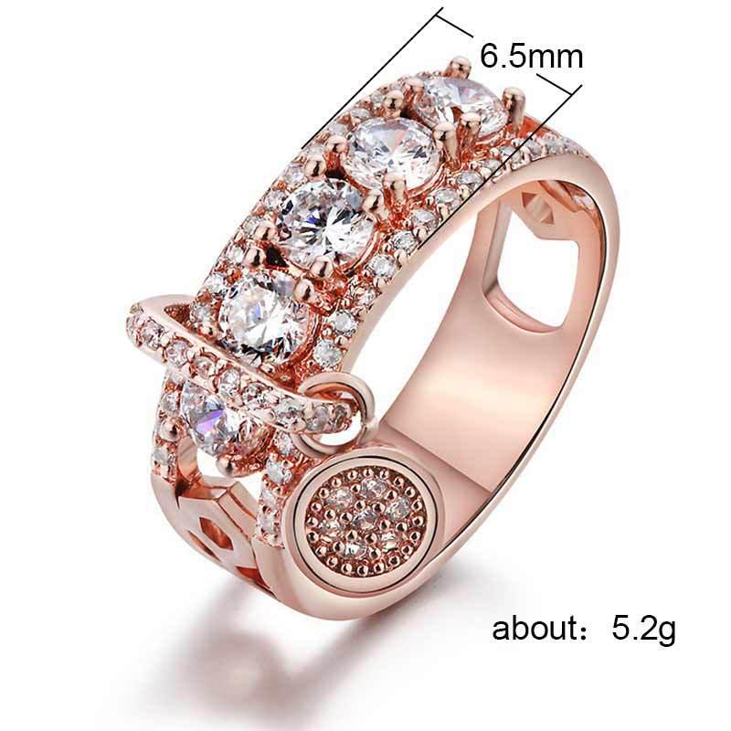 European and American Fashion Women's Ring with Large Zircon Inlay