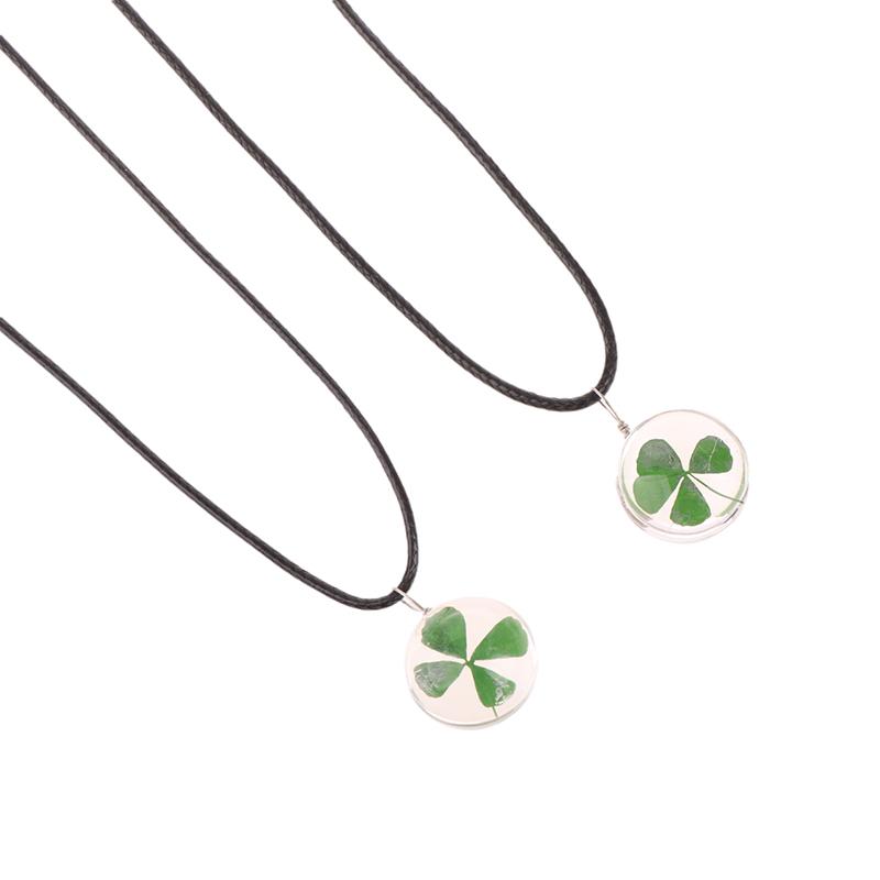 Handmade Natural Dried Flower Lucky Four Leaf Clover Round Glass Pendant Necklace For Women Jewelry