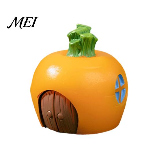 Miniature Haunted House for Micro Landscapes Halloween Mini Resin Ornaments, Cute Pumpkin/Wizard Hat/Carrot Cabin Figurines Decorative Houses