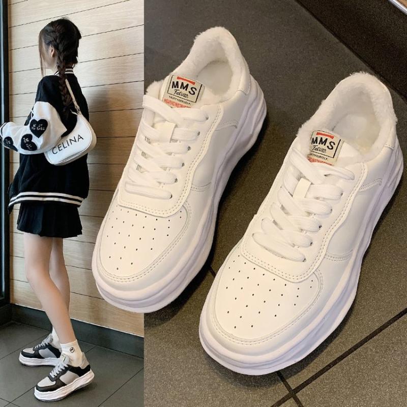 Winter Shoes Women Outdoor Sneakers Warm Fur Plush Lady Casual Shoes Lace Up Platform Sneakers Zapatillas Mujer White Shoes