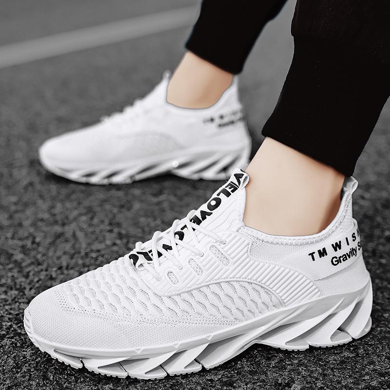 Autumn/Winter Men's Non-slip Blade-soled Shoes Outdoor Men's Large Size Shoes