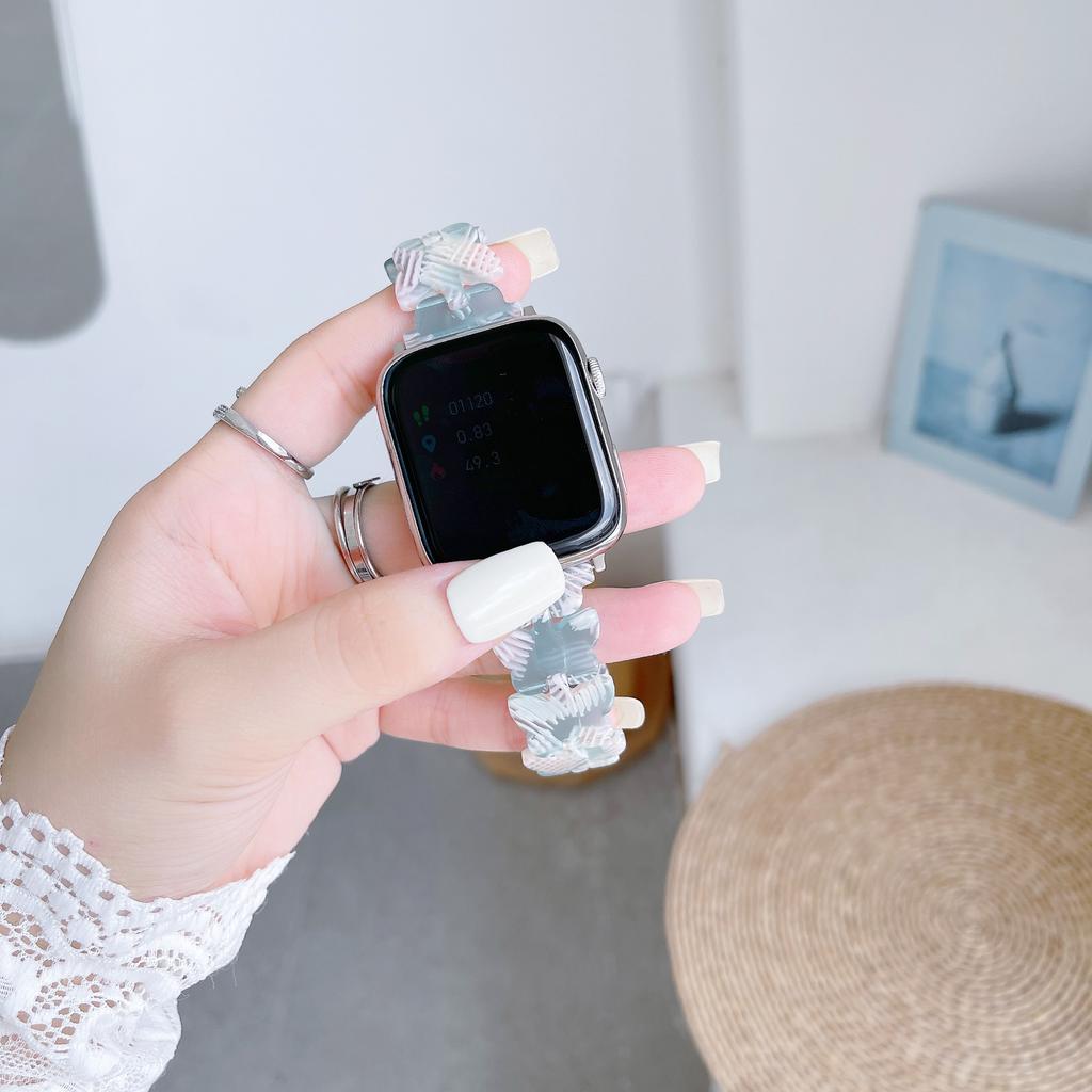 Ремешок из смолы с бабочкой для Apple Watch Band 7, 44, 40 мм, 42 мм, 38 мм, 41, 45 мм, прозрачный ремешок для часов с петлей для IWatch 7, 6 Se, серии 5, 4, 3