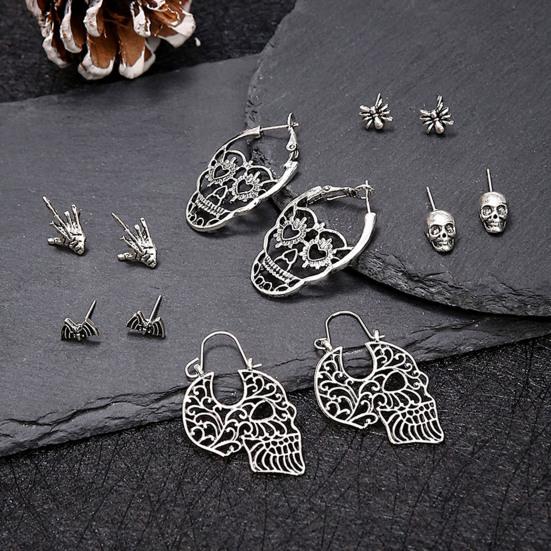 6 Pairs Unisex Halloween Stud Earrings Hollow Out Skull Bee Bat Shape