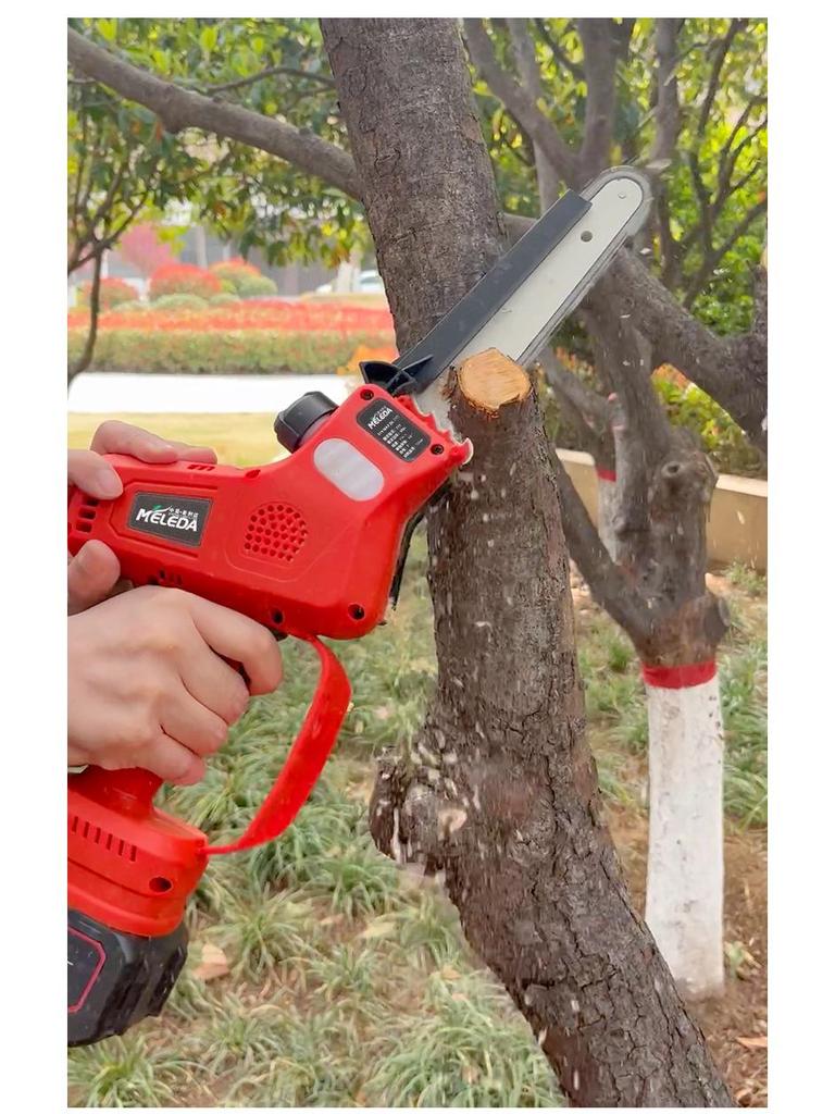 Бесщеточная электрическая цепная пила Merida с литиевым аккумулятором для домашнего и наружного использования