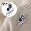 Metal Lapel Pin Women Rhinestone Flower Brooch Pin, Sparkling Floral Coats Jewelry Decorative Accessory for Dresses Suits