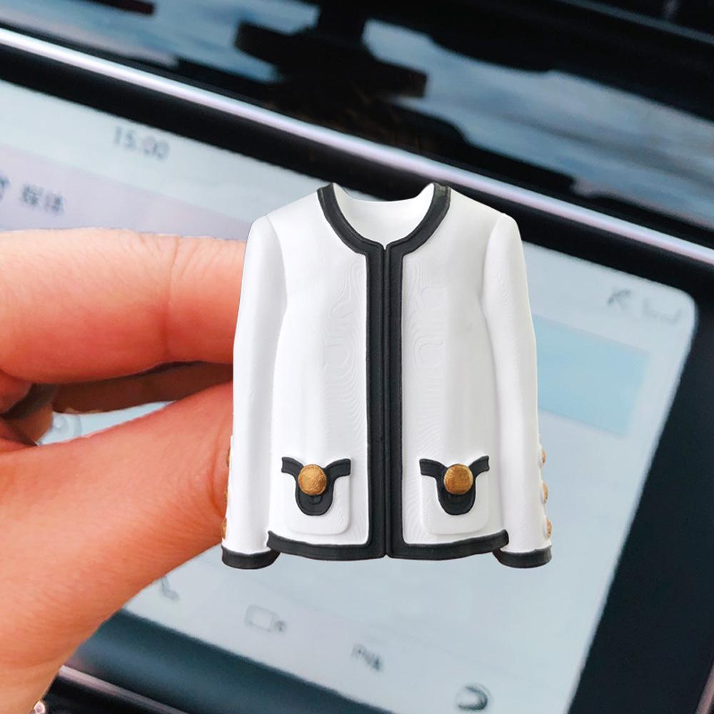 Автомобильный аромадиффузор с цепочкой для ароматизации воздуха, помадой, воздушной подушкой, высококачественный декоративный диффузор с 5 мл парфюма, подарочный набор премиум-класса.