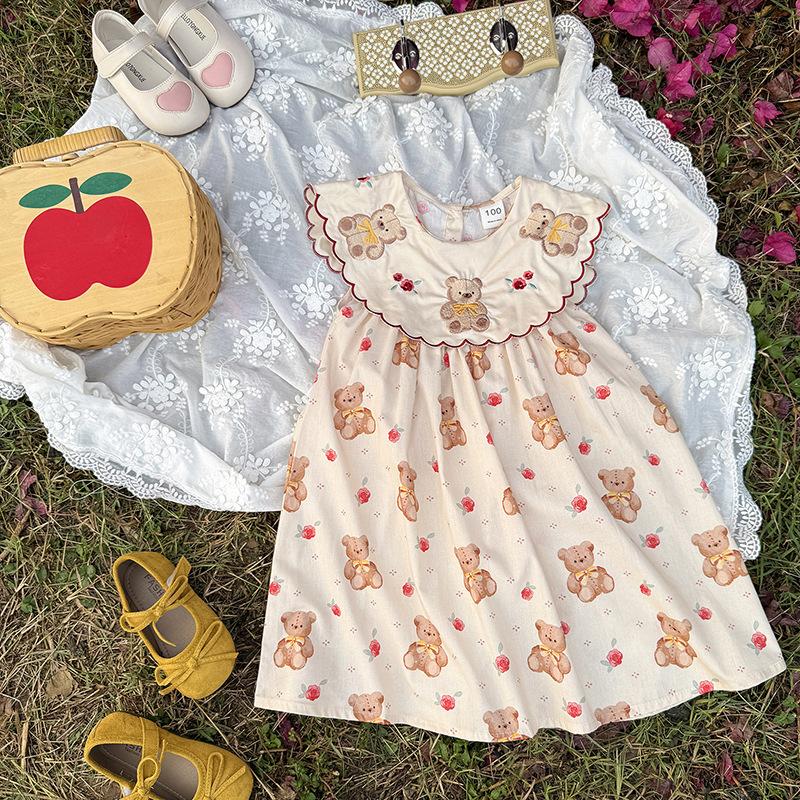 Vintage Peter Pan Collar Girl Dress With Bear Embroidery Sleeveless Summer Baby Dress For Outdoor Wear