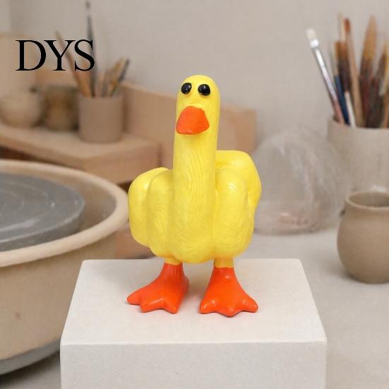 Funny Little Yellow Duck Statue Middle Finger Resin Figurine, Hand-Painted Cheeky Statue, Weatherproof Indoor Niche Landscaping Outdoor Decor for Desk
