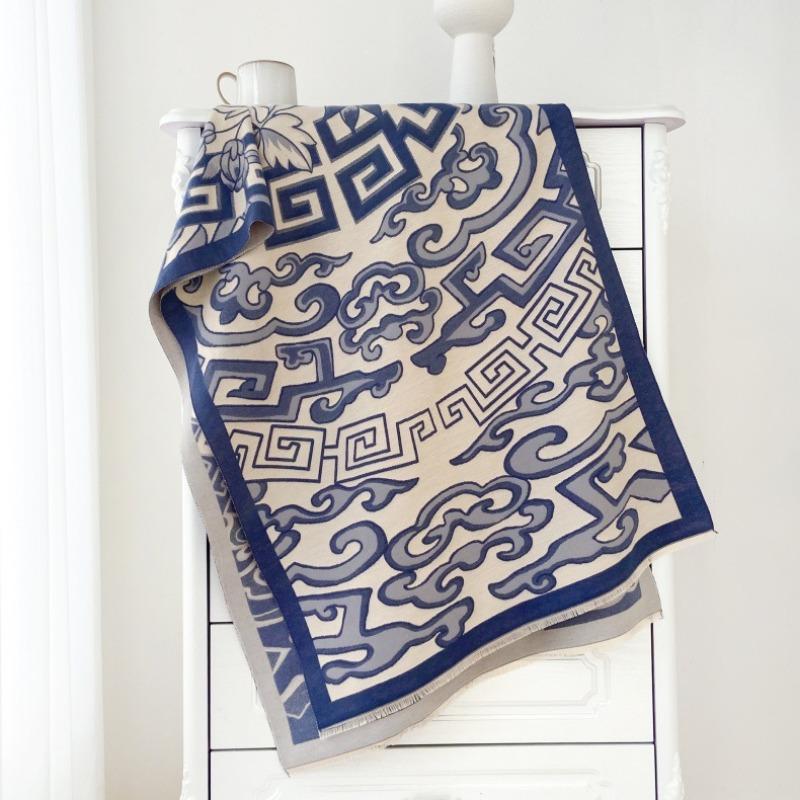 Winter Double-sided Jacquard Imitation Cashmere Shawl Women's New Fashion Versatile Retro Scarf Student Thickened Warm Scarf