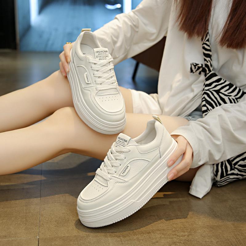 Thick-soled heightening little white shoes women's 2025 spring and autumn new versatile casual board shoes comfortable and non-slip sports women's sho