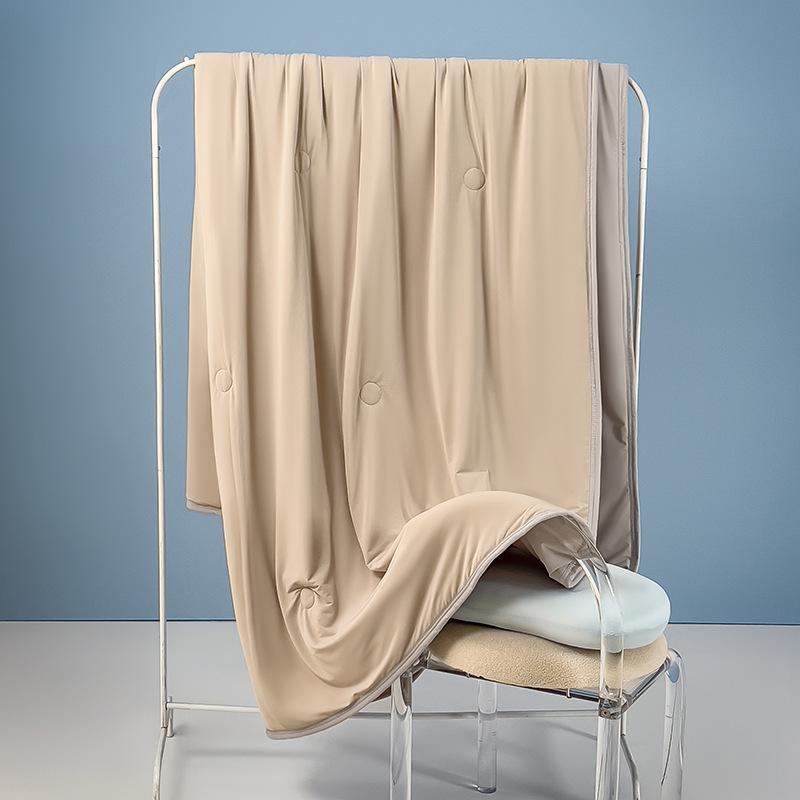 Мягкое и удобное летнее одеяло Прохладный кондиционер Прохладное мороженое Прохладный шелк Машинная стирка Летнее одеяло