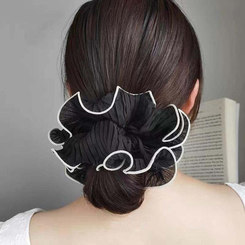 Sweet Temperament Fashion Exaggerated Hair Bands Hair Accessories Retro Wrinkle Chiffon Scrunchies for Women Girls Scrunchies