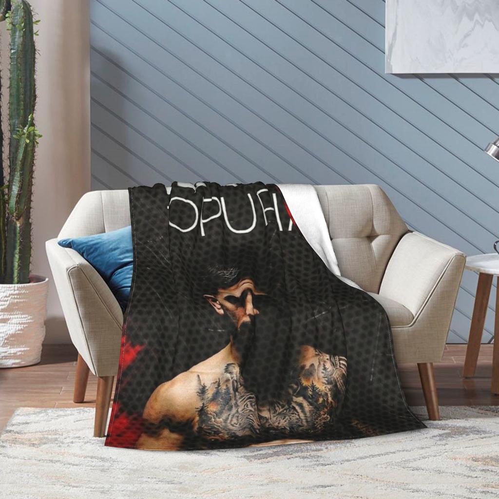 Ilia Topuria Wrestling Wrestler Blanket Multiple Sizes Warm Cozy Fluffy  Throw Blankets for Couch Sofa and Bed