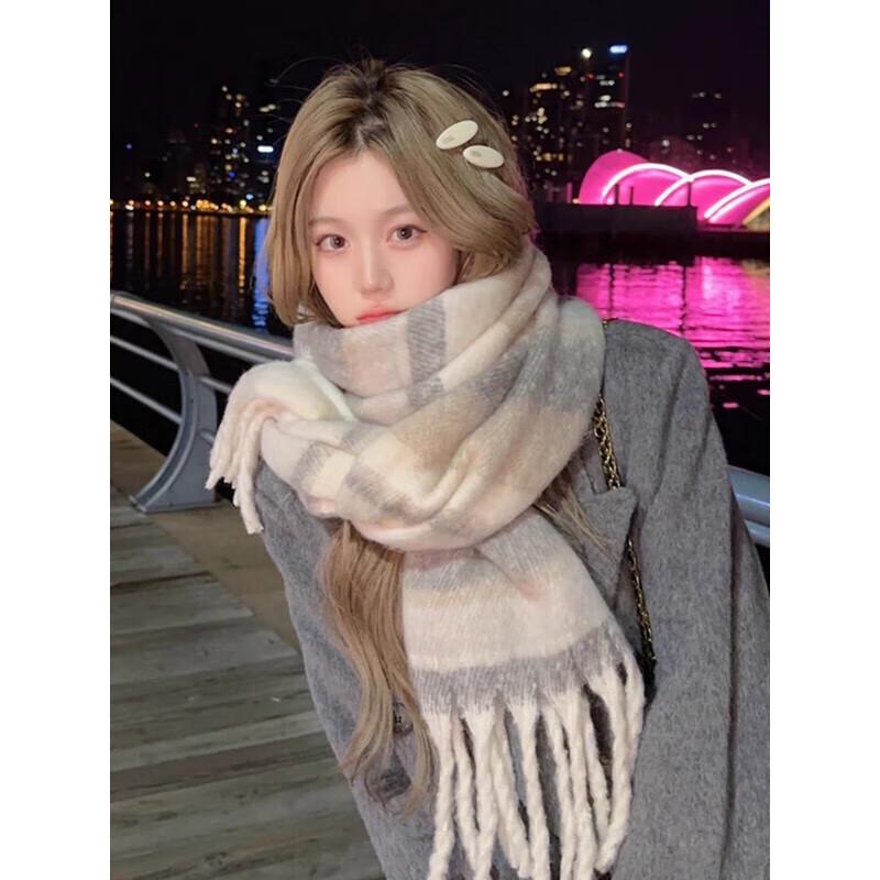 Cozy Knit Winter Scarf