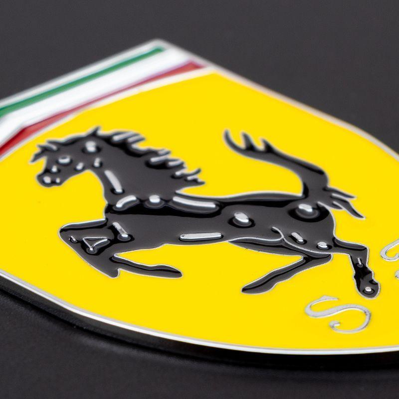 Car Styling 3D Sticker Metal Badge Vehicle Emblem Body Decal for Ferrari Roma 488 Portofino F8 Roma Spider SF90 Auto Accessories