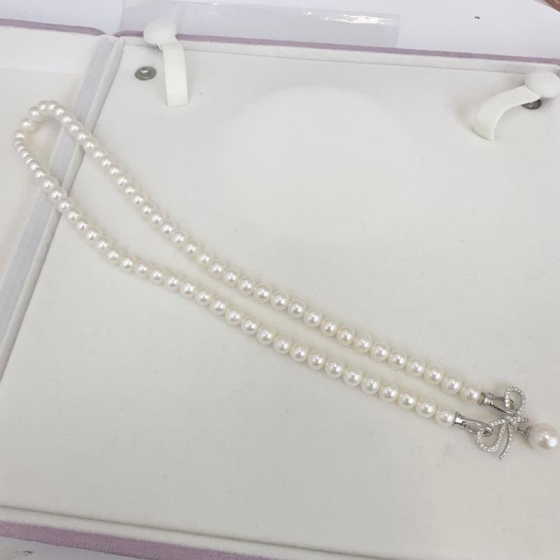 Ожерелье из круглого пресноводного жемчуга 5,5-6 мм с серебряной застежкой S925 и застежкой-бабочкой с одиночной жемчужиной 7-8 мм