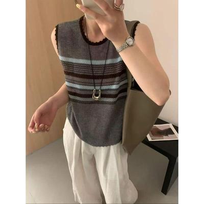 Новый женский полосатый свитер-жилет без рукавов в корейском стиле 2025 года - Мода начала осени