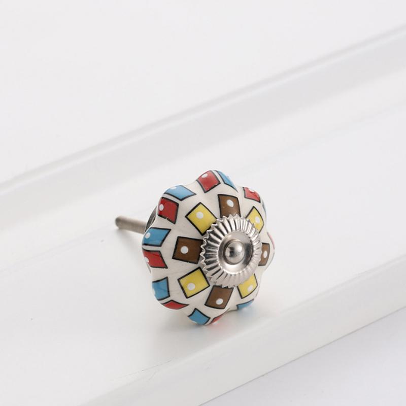 1 шт. Железный материал Винтажная ручка для шкафа Европейский стиль Расписной узор Изысканная форма тыквы Украшение для дома Многоцветный