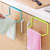 Versatile Plastic Hanging Towel Holder Lightweight & Compact Non Slip Feet