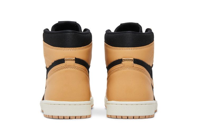 Jordan 1 Ретро High OG Heirloom