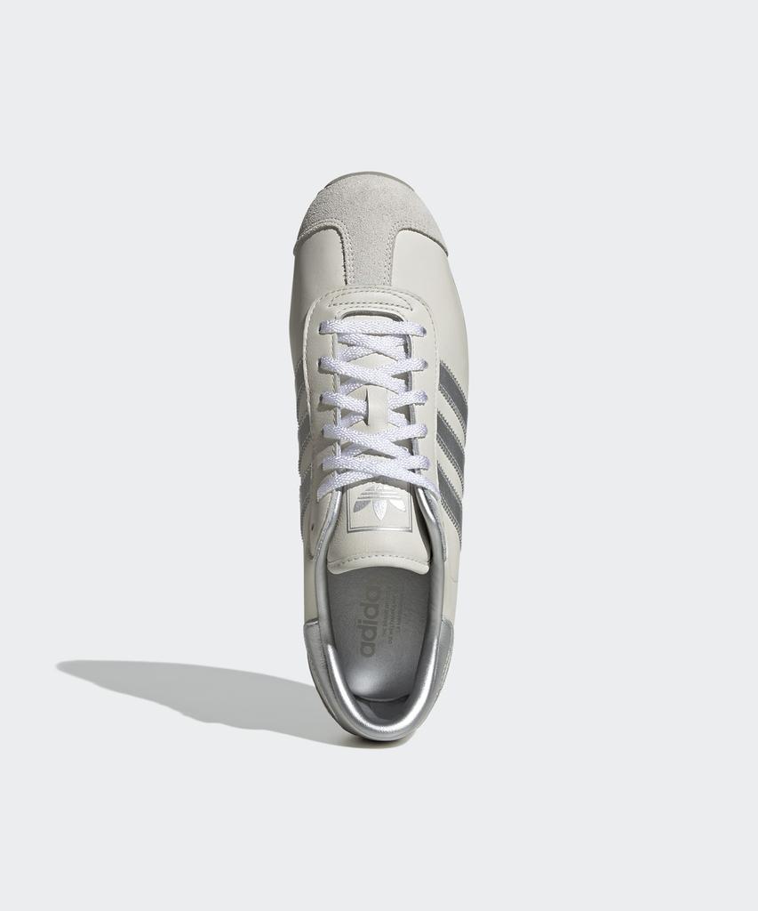 adidas Страна II - Кремовый:Серебристый / Jh5600