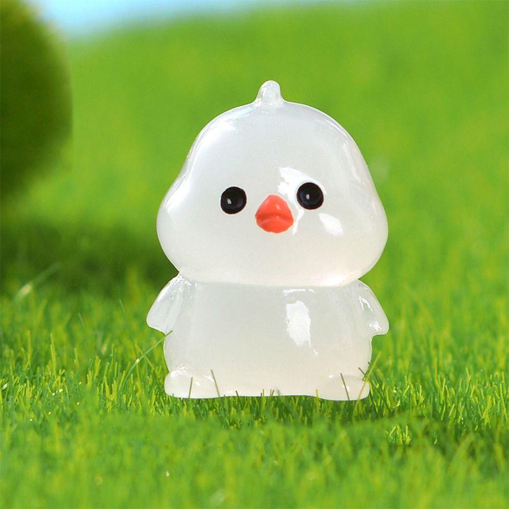 Glow in Dark Luminous Chick Figurines Resin Crafts Mini Chick Statue Car Accessories