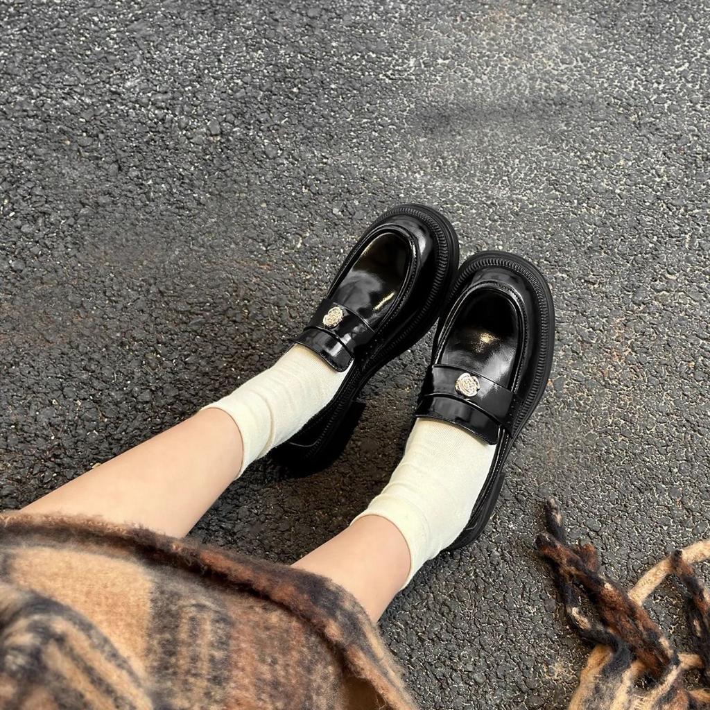 Premium Cowhide Version~ Genuine Leather Retro Round Head Camellia Small Gold Coin Buckle Platform Loafers Women's Single Shoes Small Leather Shoes