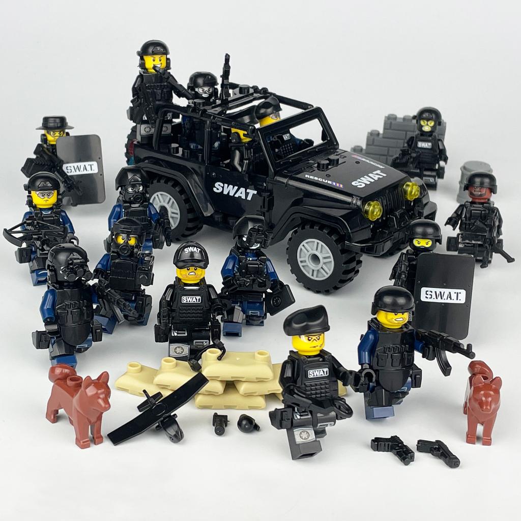 Special Police Patrol Car Building Blocks Toy Special Police Doll Weapon Accessories