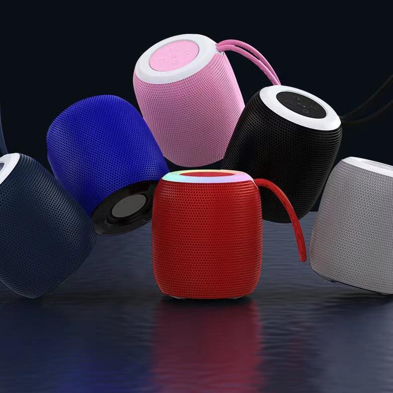 Outdoor portable wireless Bluetooth speaker, subwoofer, car and home with colorful lights, atmospheric small mini speaker