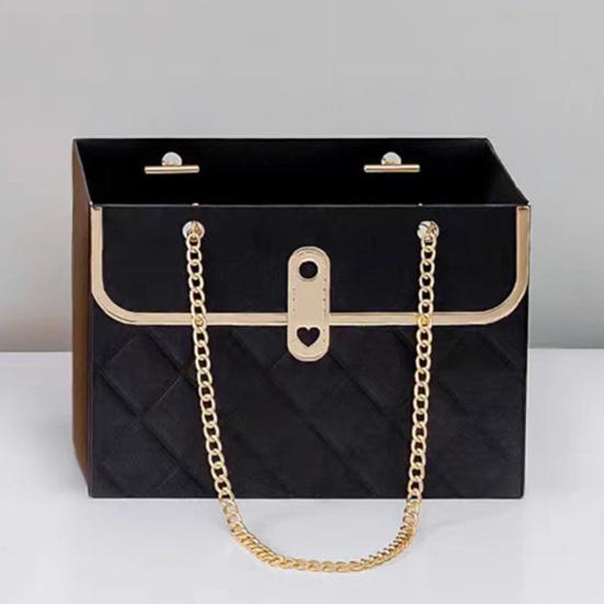 Flower Paper Gift Box with Metal Chain Bouquet Storage Bucket Small Florist Handbag Gift Craft Wrap Bag for Wedding Party Bridal Shower