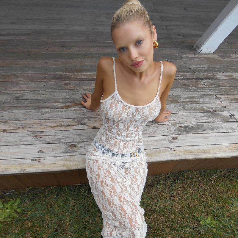 Женское весенне-летнее сетчатое платье с подтяжками, с маленьким сливовым цветком, сексуальное, с бретелью через шею, темпераментное, длинное платье