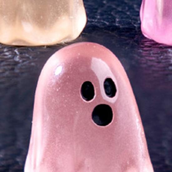 20/50/100 шт. Светящаяся в темноте фигурка привидения на Хэллоуин, мини-мультяшная статуэтка привидения из смолы, светящееся миниатюрное украшение привидения, настольное украшение