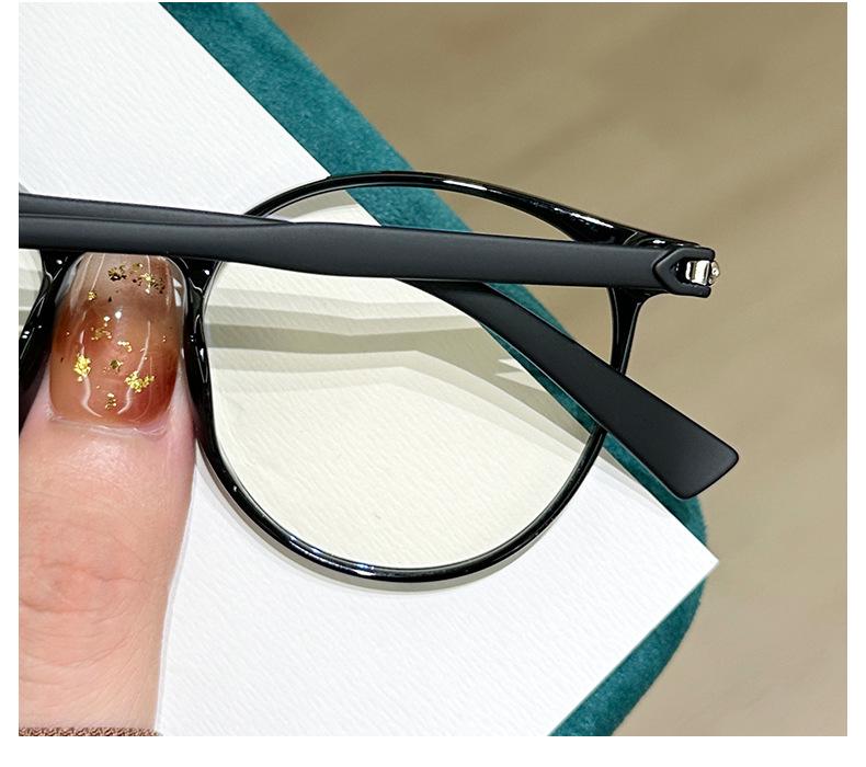 Women's TR90 Round Anti-Blue Light Ultralight Eyeglass Frames for Myopia