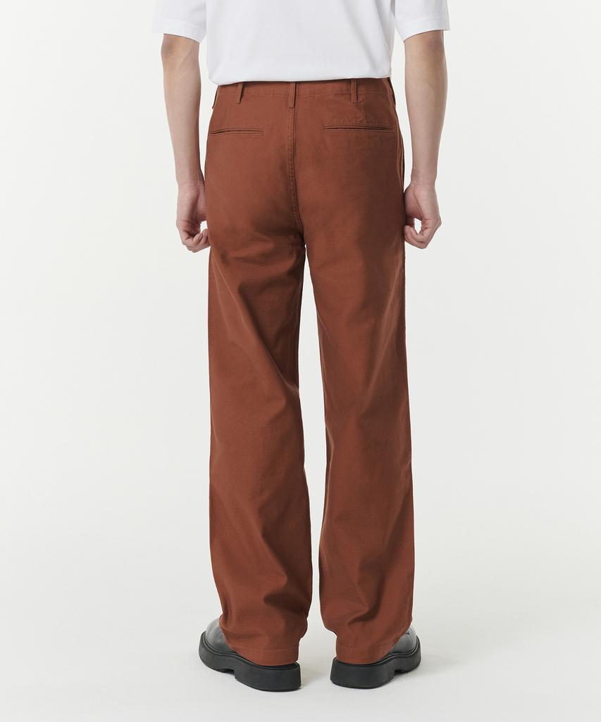 MUSINSA STANDARD Back Satin Officer Pants [Brick Red]