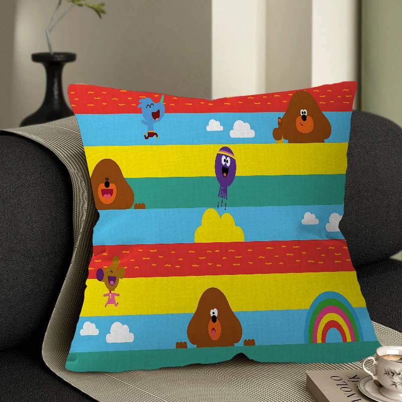 Cartoon Hey-D-Duggee Maple Design Cushion Cover Happy Autumn Harvest Decor Holiday Decorati Pillow Cover