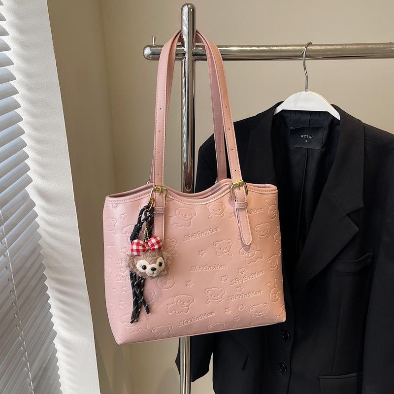 Высококлассная контрастная сумка большой вместимости женская 2025 новая модная дорожная на плечо сумка-тоут для студенток