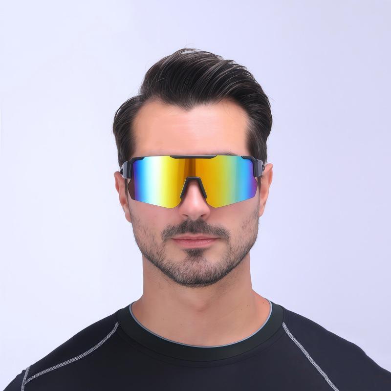 Trendy Colorful Men And Women New Style Cycling Outdoor Protection Ultraviolet Sports Sunglasses Sunglasses XSY36