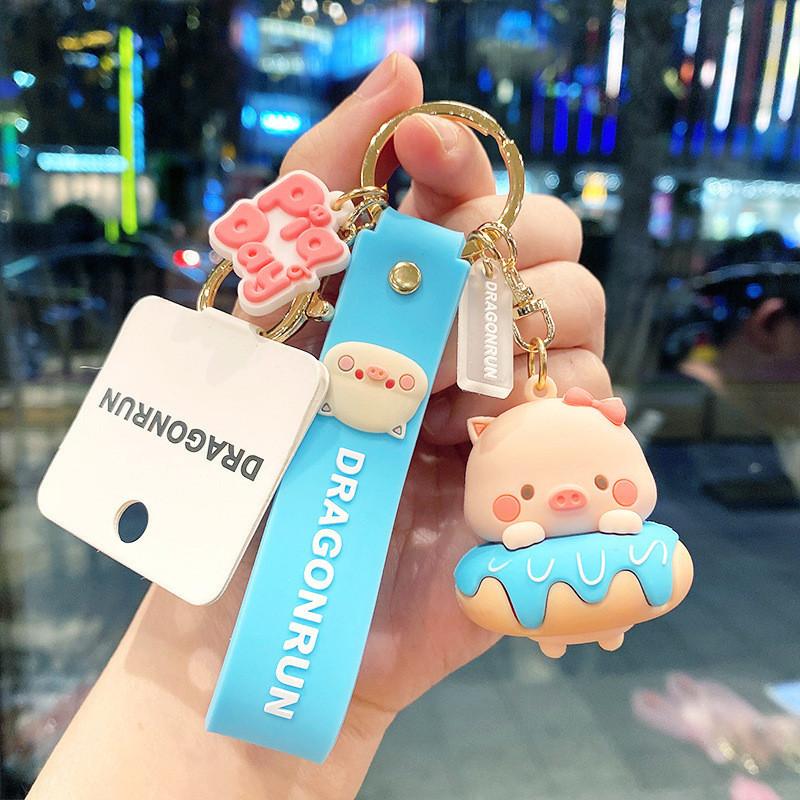 Adorable Cartoon Pig Keychain Cute And Creative Soft Rubber Key Accessory For Bags And Cars