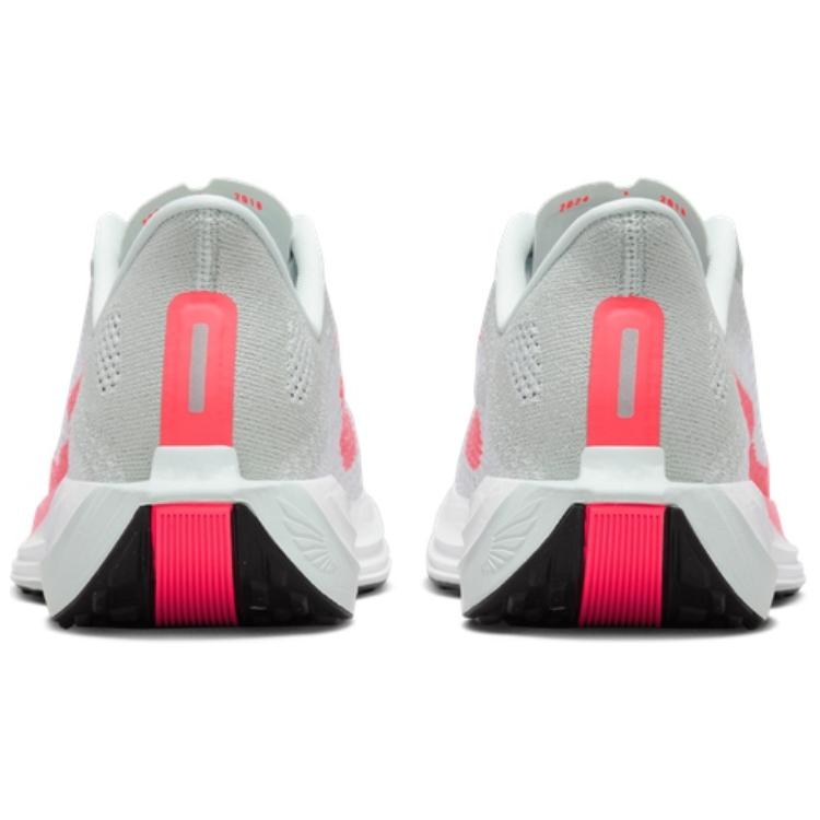 Nike Pegasus Plus Barely Grey Hot Punch женские кроссовки белые черные FQ7261-001