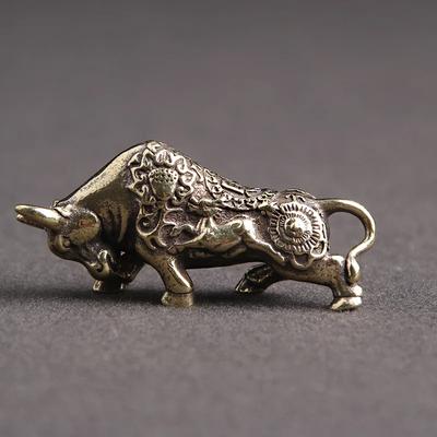 Латунная статуэтка для боя быков, настольные украшения, китайский зодиак, удача, бык, фигурки, миниатюры, креативный брелок на удачу, подвеска