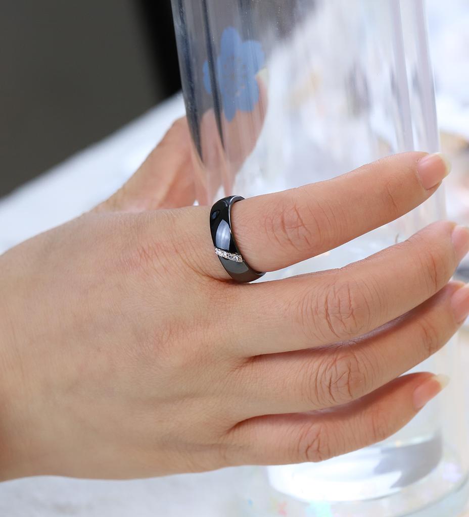 Модные белые, черные керамические кольца для женщин, гладкая поверхность, инкрустация цирконом, женское кольцо из нержавеющей стали, свадебный подарок на помолвку