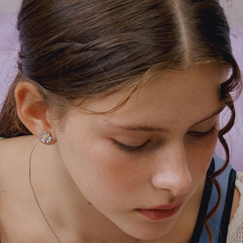 VINTAGE HOLLYWOOD Nature Daisy Earrings_VH2435EA001M