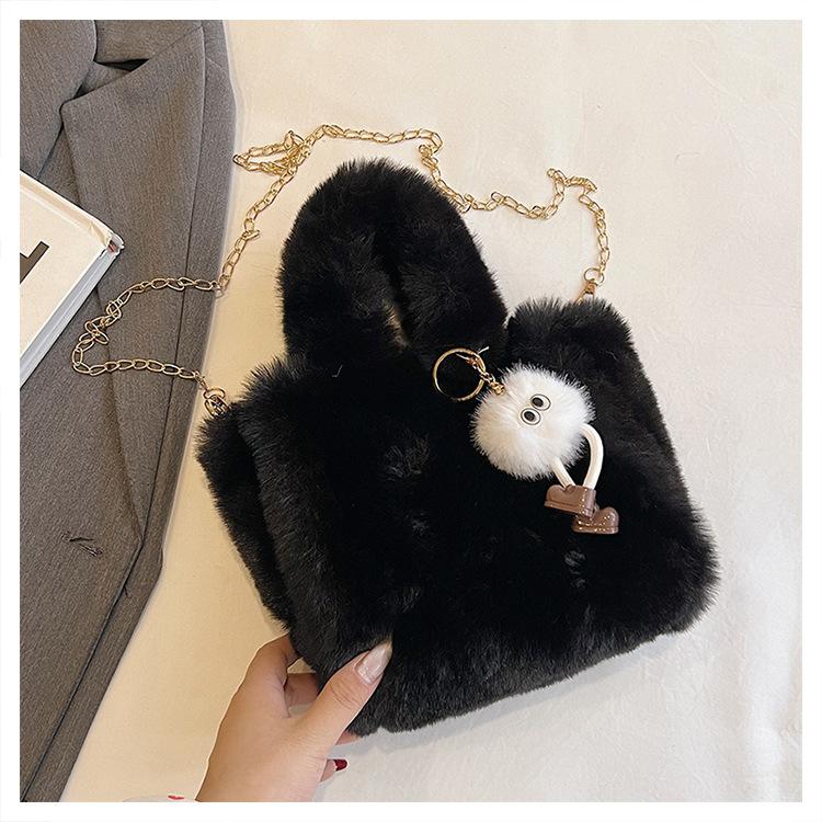 Winter New Chain Wool Bag Large Capacity Shoulder Messenger Bag for Women Portable Fur Bag