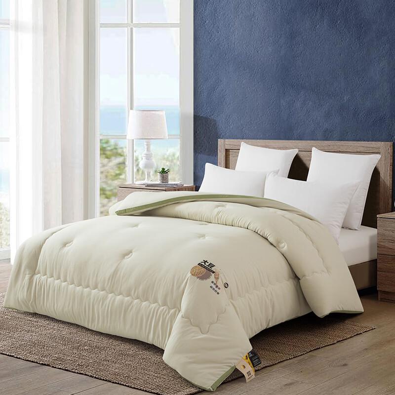 Faunen Golden Soybean Fiber All-Season Quilt
