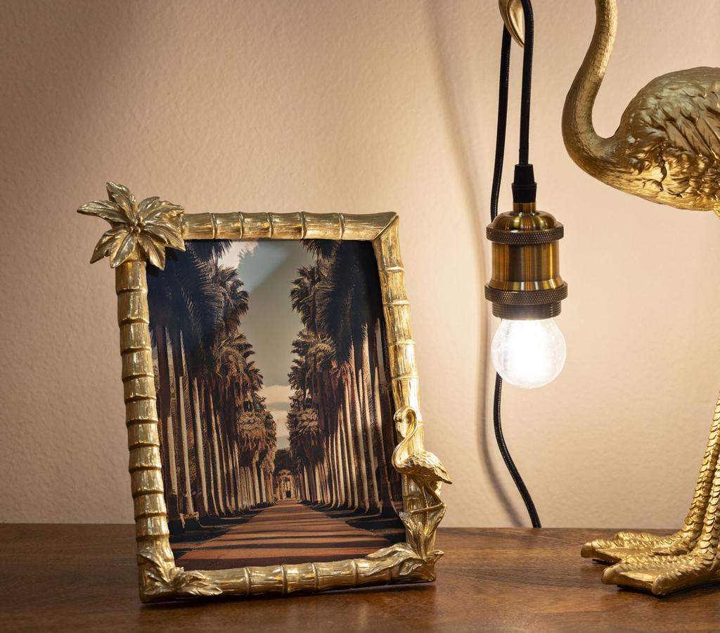 Photoframe Flamingo Cm 25X2,8X21 (Inside Photo Size Cm 15X20)