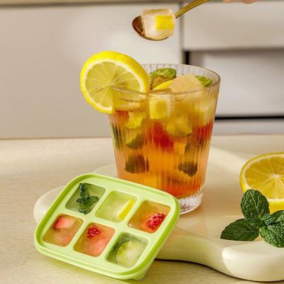Силиконовая форма для кубиков льда с крышкой, легкое извлечение, мини-квадратная форма для льда для морозильной камеры, без BPA, штабелируемая, незаменимая вещь для домашнего бара